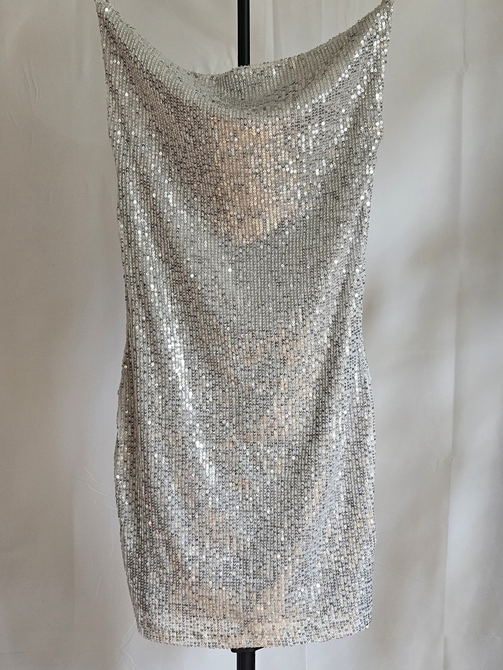 Bluesteel Silver Sequin Cowl Neck Mini Dress Size P / XS Party Night Out Holiday - Picture 3 of 16